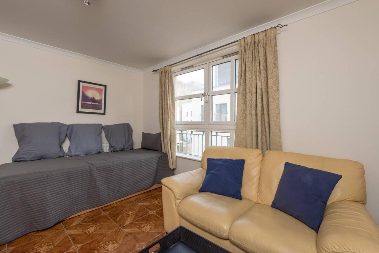 Joivy Old Town Apartment With Parking Close To Royal Mile Édimbourg Extérieur photo