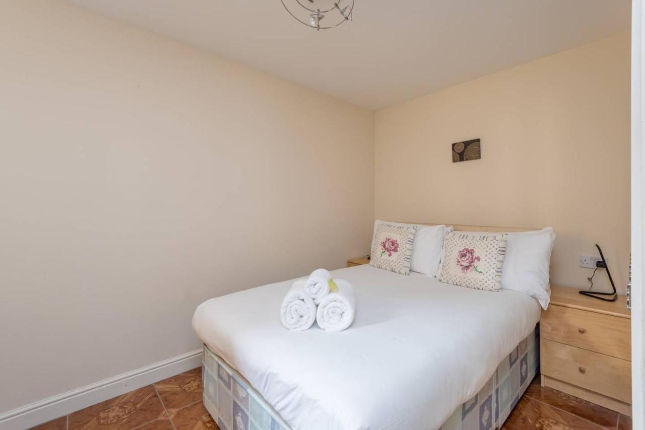 Joivy Old Town Apartment With Parking Close To Royal Mile Édimbourg Extérieur photo