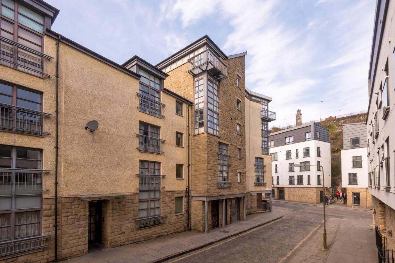 Joivy Old Town Apartment With Parking Close To Royal Mile Édimbourg Extérieur photo